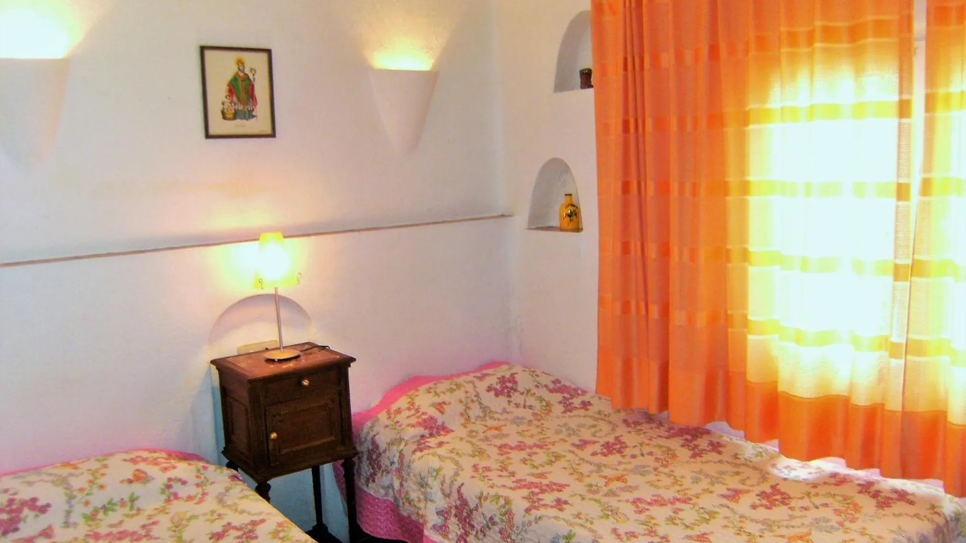 The House In Estartit Has 3 Bedrooms L'Estartit