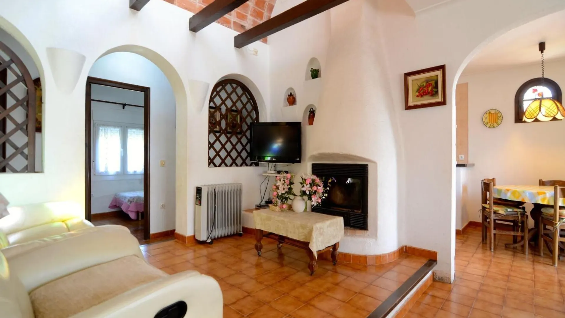 The House In Estartit Has 3 Bedrooms L'Estartit